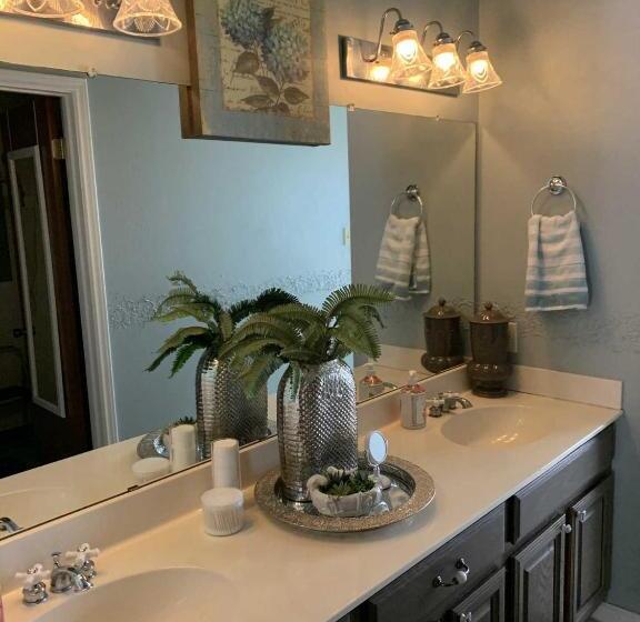 펜션 Water S Edge Guesthouse Bandera