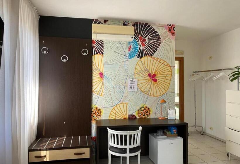 ベッドアンドブレックファースト Blu Cilento