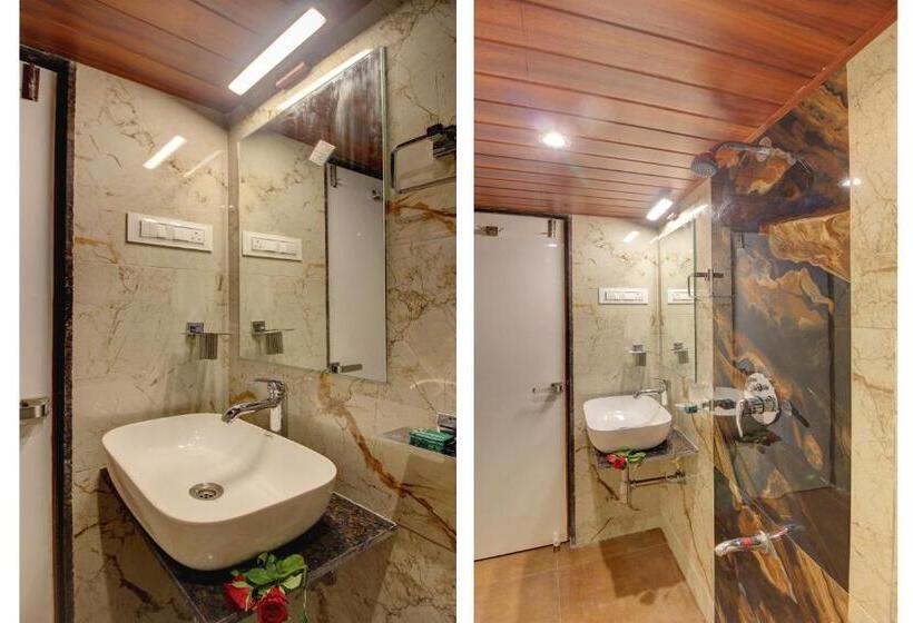 בית מלון כפרי Sapphire Inn