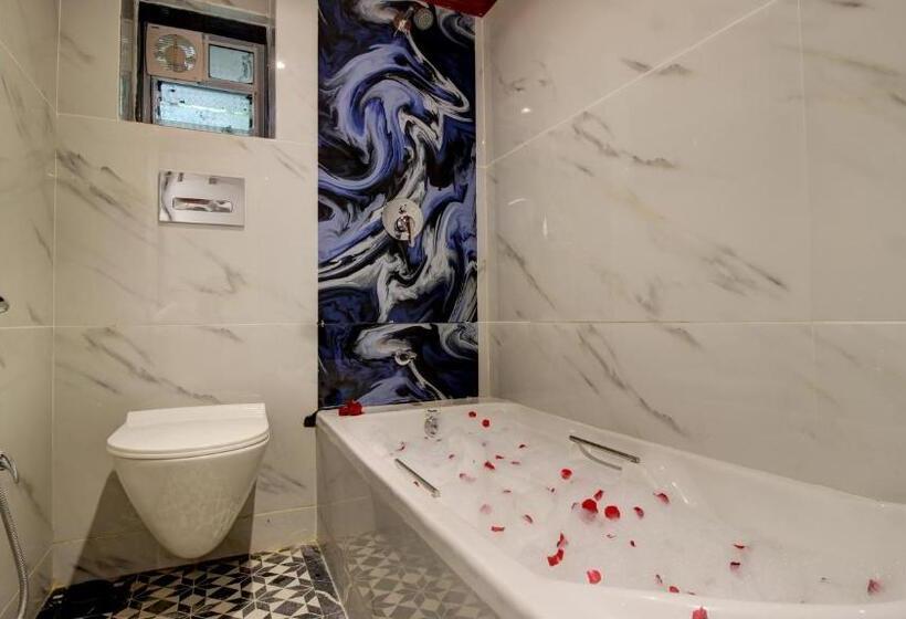 בית מלון כפרי Sapphire Inn