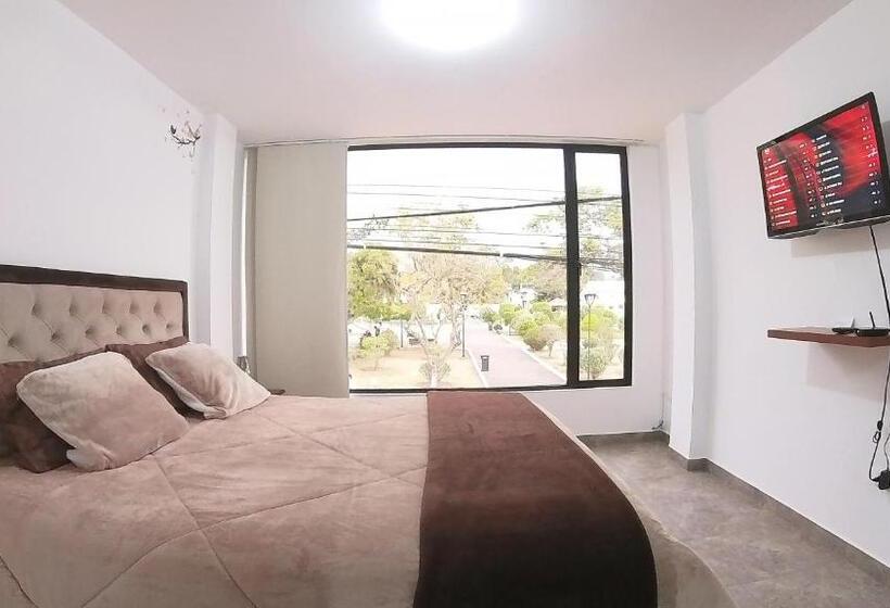 پانسیون Suite Central Park Tababela