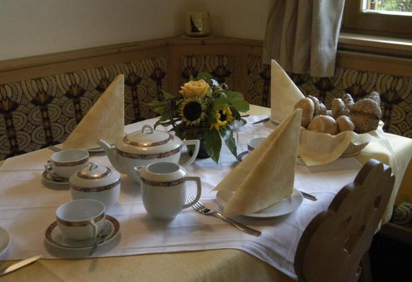 Bed and Breakfast Haus Lampacher