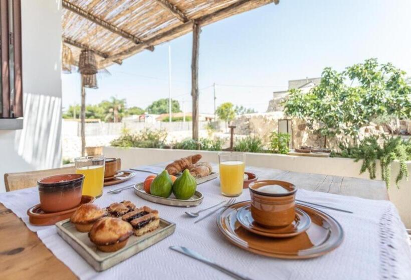Bed and Breakfast Trullo Santovia