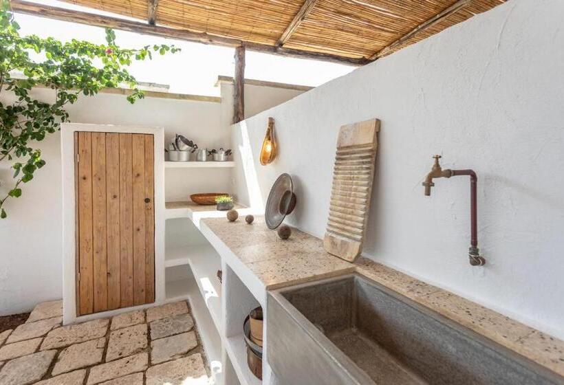 Bed and Breakfast Trullo Santovia