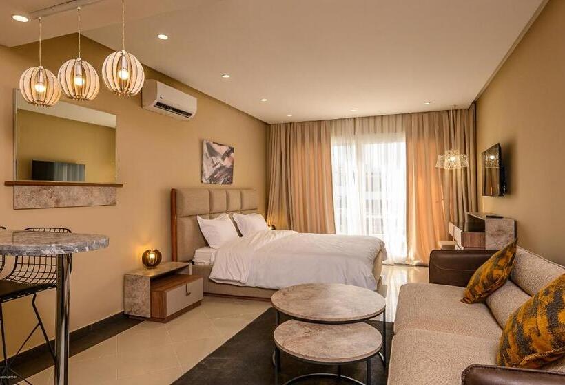 فندق Playa Del Pacha Suites