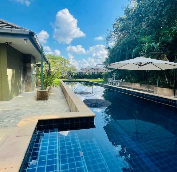 Пансион Chiang Rai Pool Garden Apartment