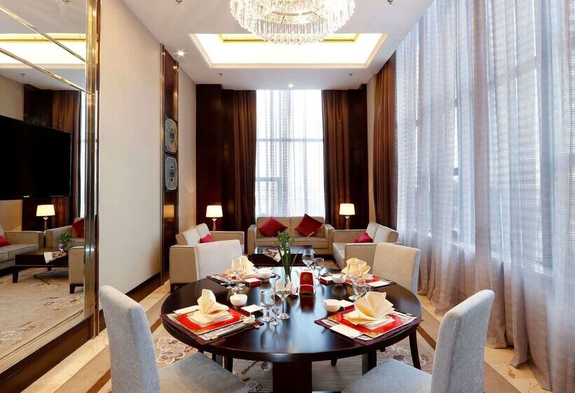호텔 Wyndham Grand Plaza Royale Mingfa Zhangzhou