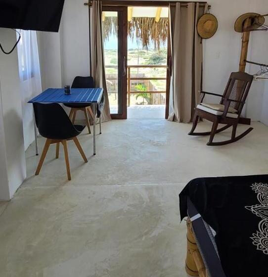 Общежитие Bungalow Villa Alive