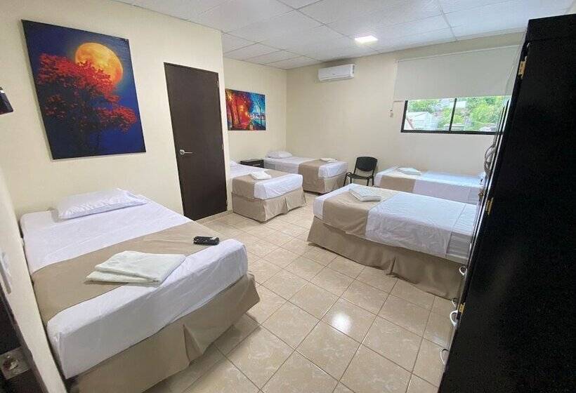 تختخواب و صبحانه La Capilla   Suites & Apartments San Benito