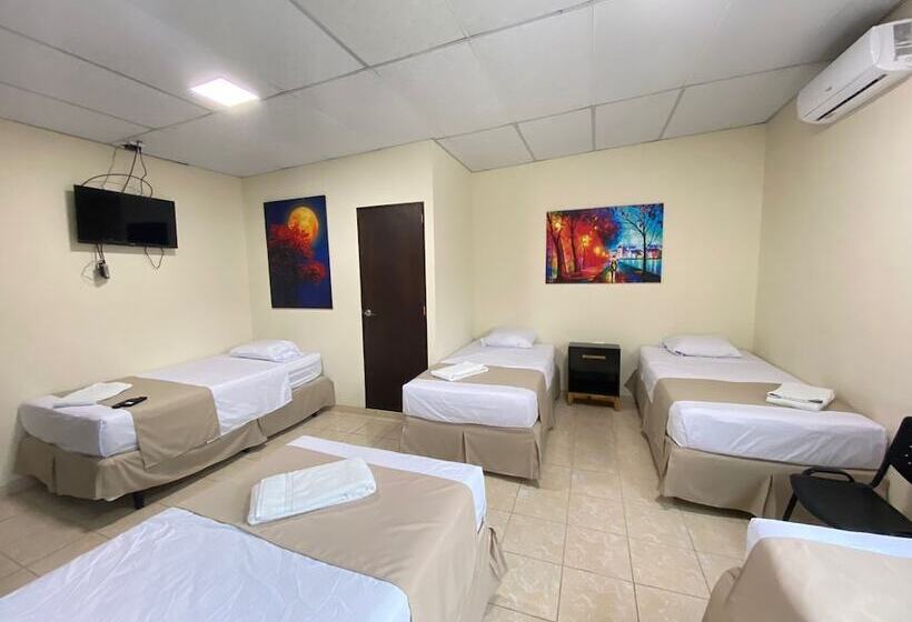 تختخواب و صبحانه La Capilla   Suites & Apartments San Benito