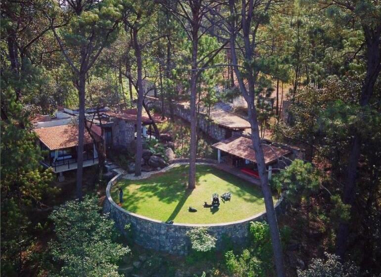 مبيت وإفطار Xomue