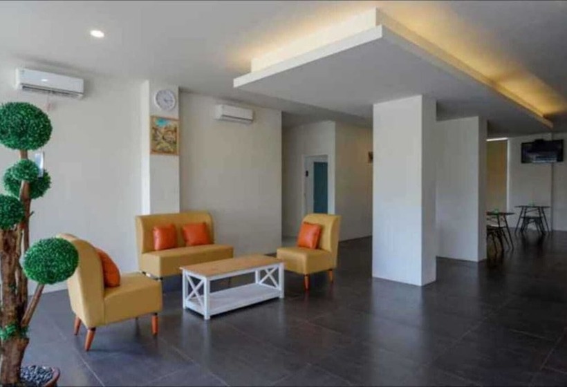בית מלון כפרי Cendana Coliving Solo Baru