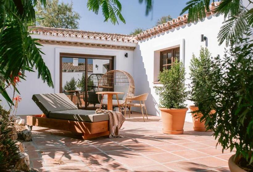 ホテル San Roque Suites De Monda