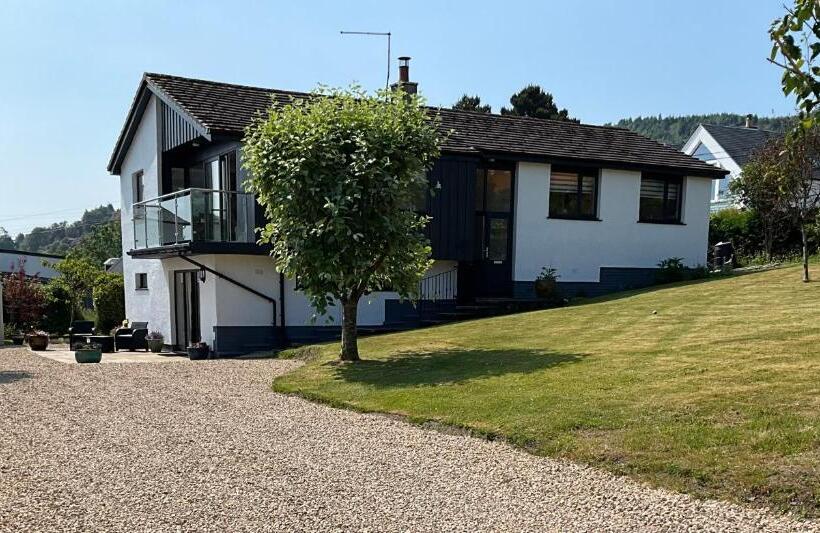 مبيت وإفطار The Garden Room At Amelia Cottage