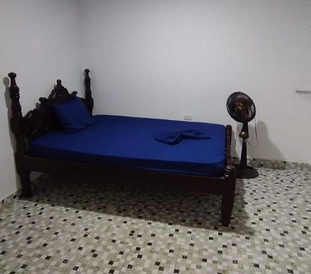 هتل کپسول Dayanda