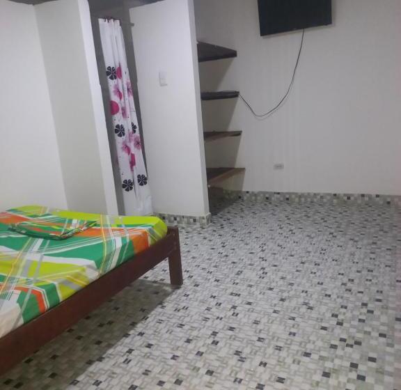 هتل کپسول Dayanda