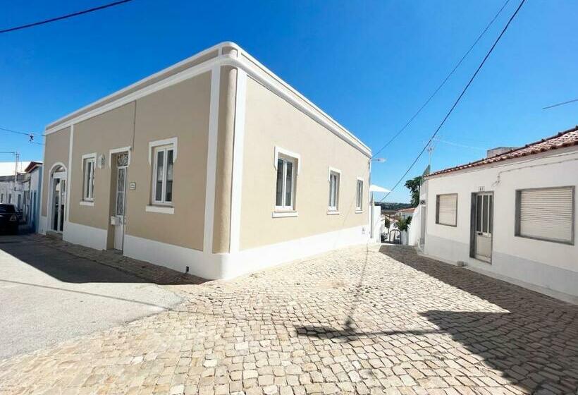 Bed and Breakfast Guesthouse Casa Felicia
