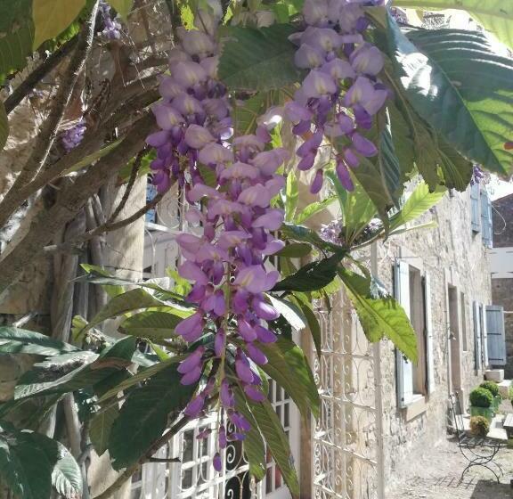 צימר Les 3 Platanes