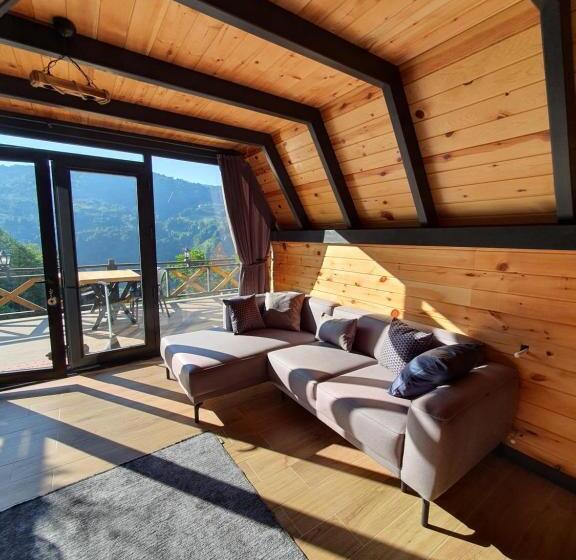 ベッドアンドブレックファースト Varya Tatil Köyü