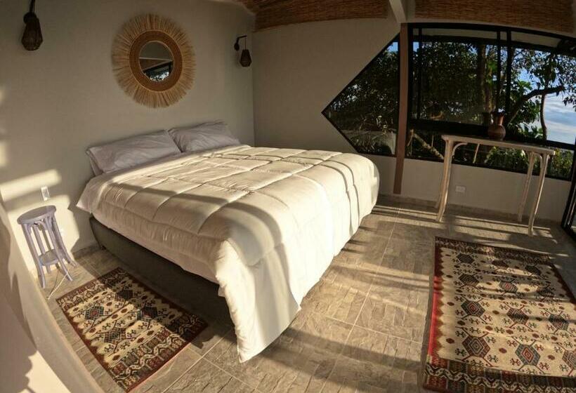 Капсульный Oтель Eco Lodge Sol Sue