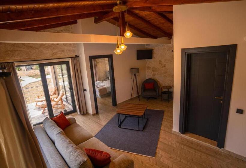 Terra Rossa Stone Houses Otel & Restaurant  Kaş