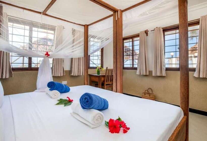 مبيت وإفطار Amber Lodge