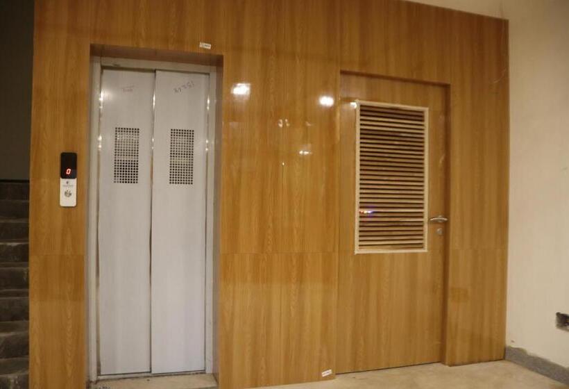 The Sky Comfort Beach Hotel, Dwarka