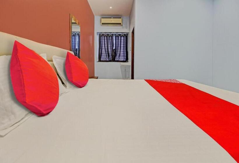 Отель O Rr Lodging And Boarding