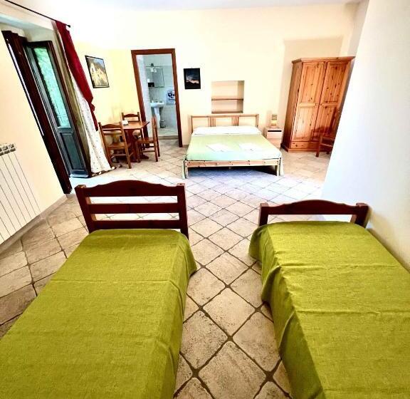 بنسيون Affittacamere Porta Majella