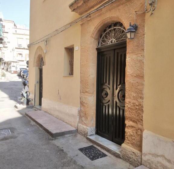 پانسیون Foresteria Del Teatro