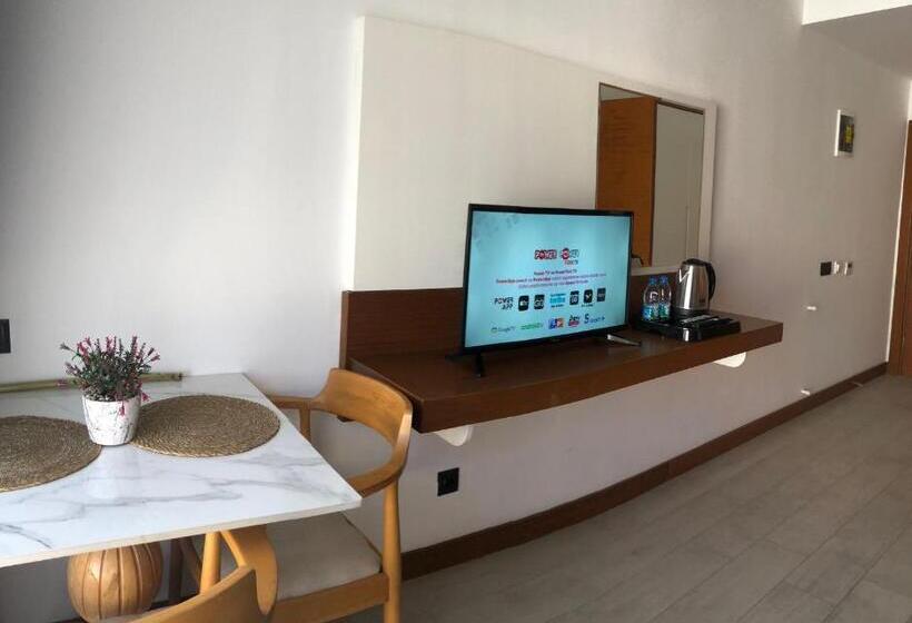 Seren Otel çeşme
