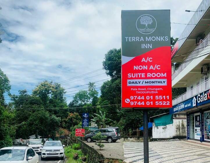 Общежитие Terra Monks Inn