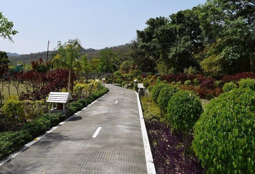 בית מלון כפרי Kabeela Tashree Resort