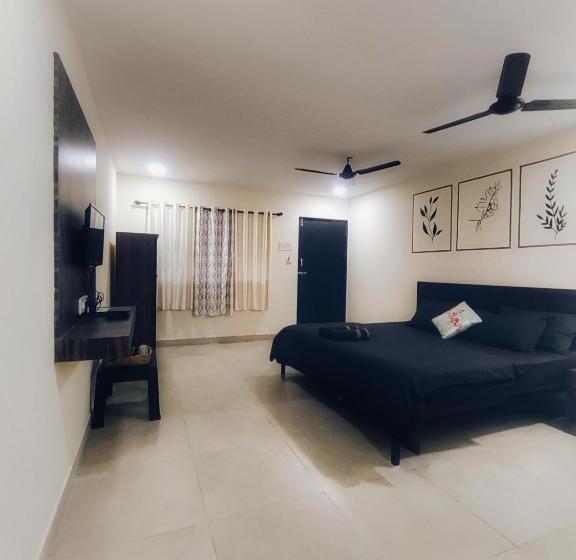 בית מלון כפרי Opulence Resort Awas Alibaug