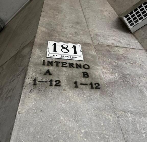 پانسیون Arbi Venice Station