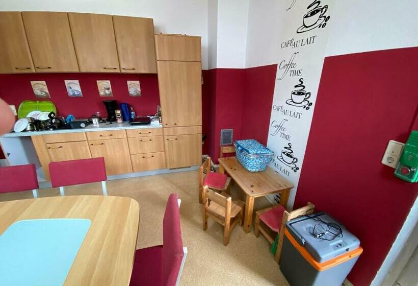 Общежитие Schullandheim Waltershausen Hotel & Erlebniswelt