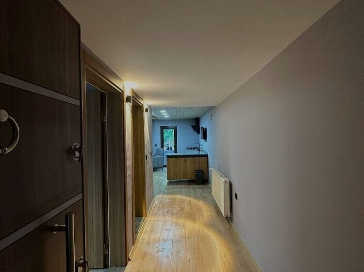Aderfia Suite