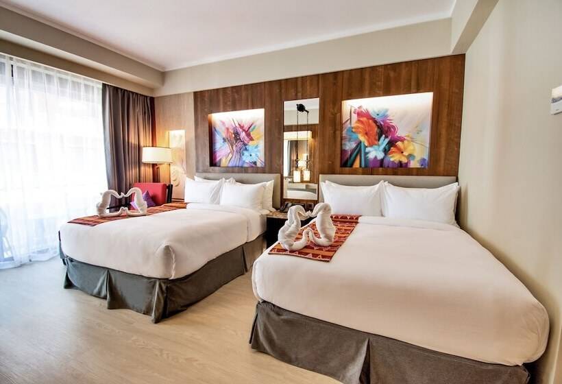 בית מלון כפרי Mandarin Bay Resort And Spa
