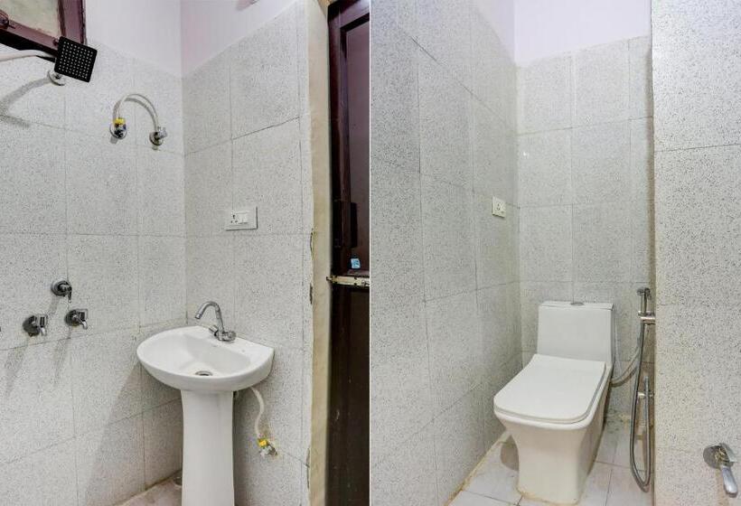 酒店 Oyo 81467 Excel Home Stay