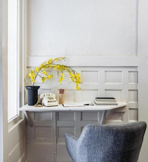 Boston Fenway Inn By Found