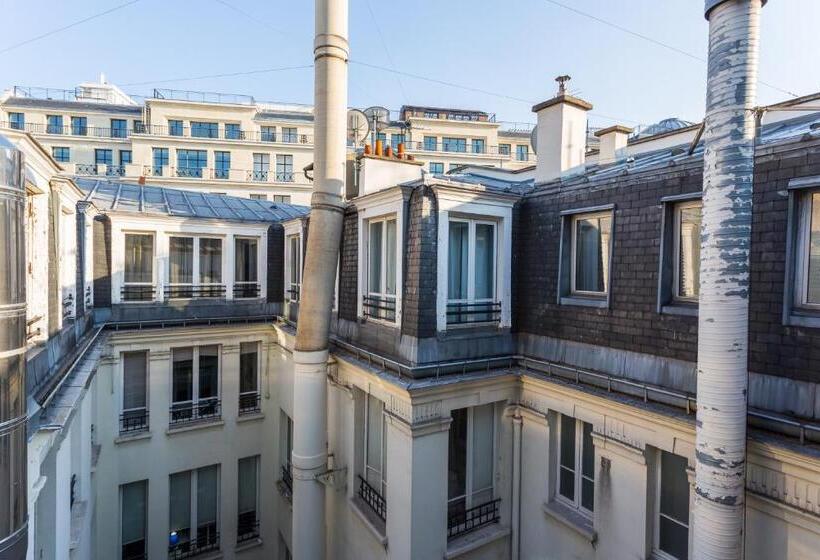 Cmg   Champs Elysées Boetie 4df