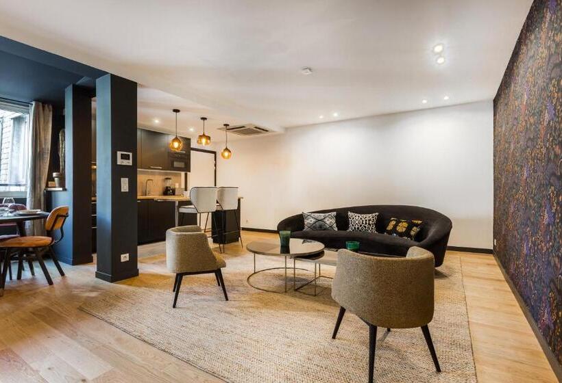 Cmg   Champs Elysées Boetie 4df