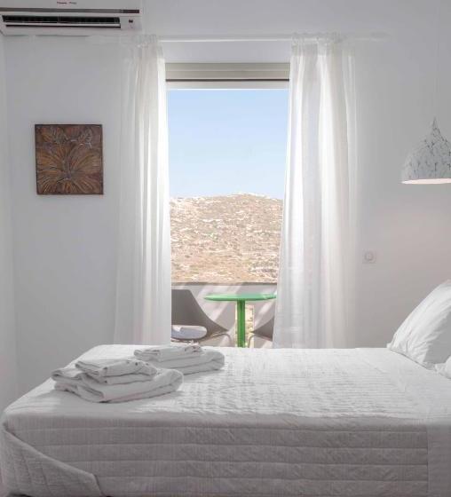 Halcyon Suites And Villas Naxos