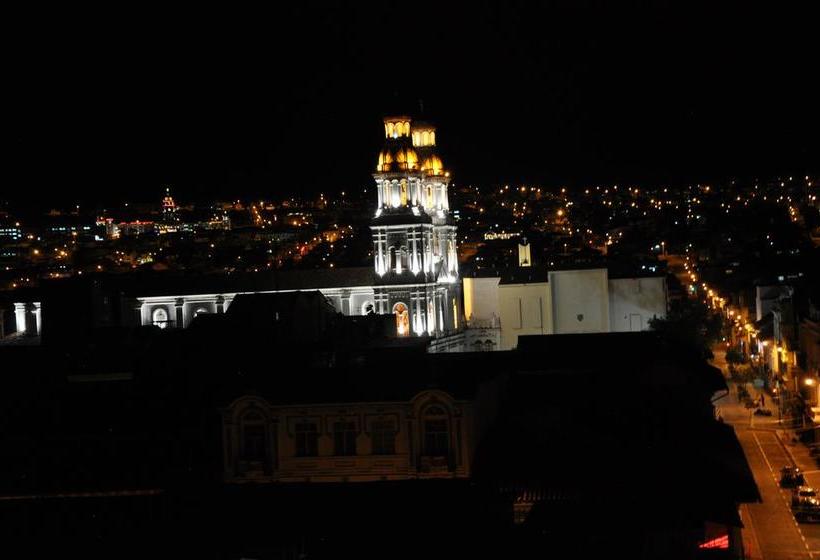 فندق Catedral Cuenca