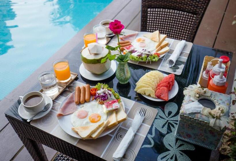 هتل Evergreen Resort Chaam