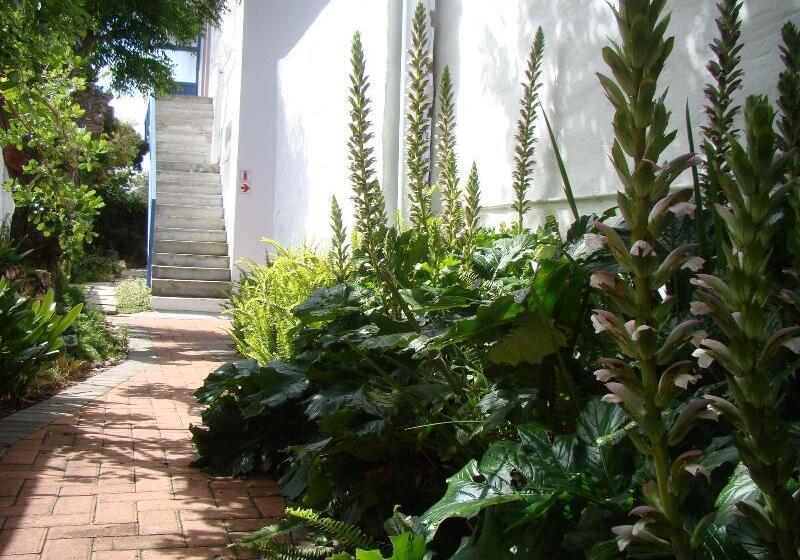 پانسیون Aqua Marine Guest House