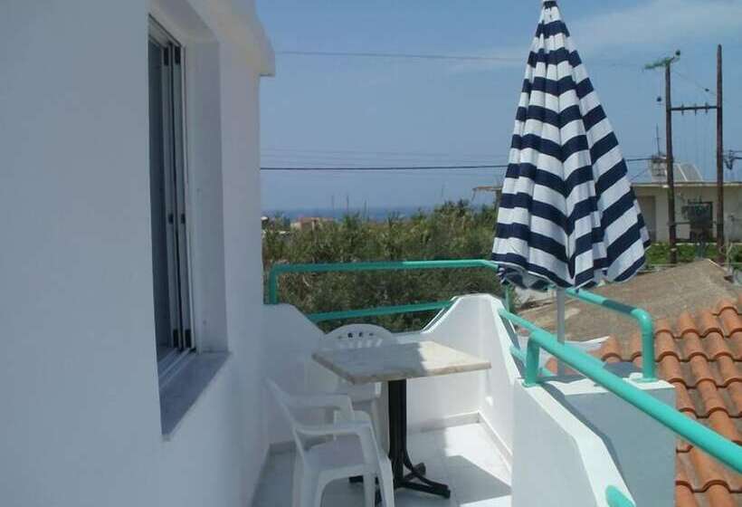 Seashell Apartments