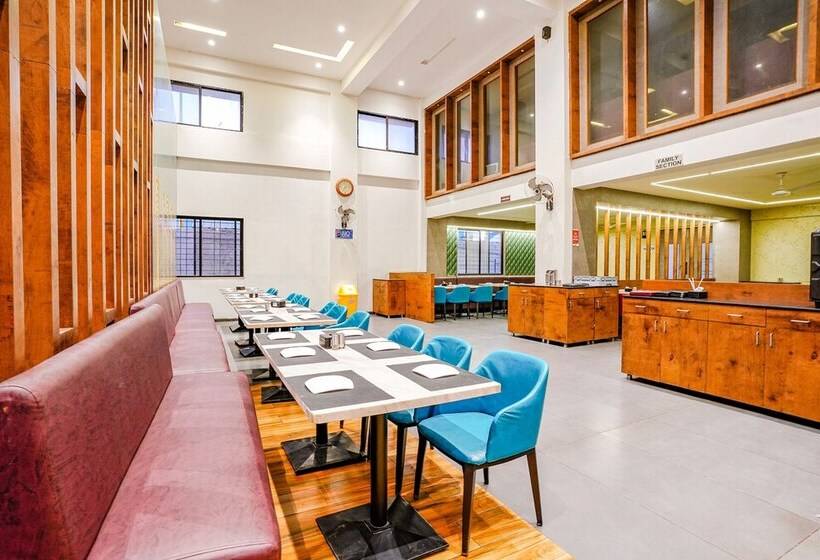 Fabhotel Prime Ajinkya Residency