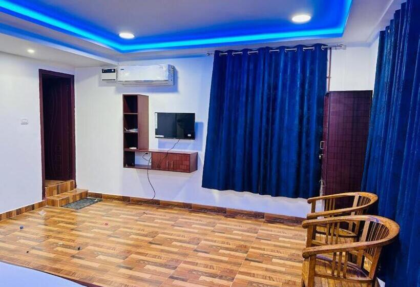 فندق Rose Lake View Resort