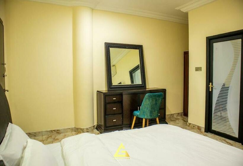 住宿加早餐  George Vee Hotel Ltd